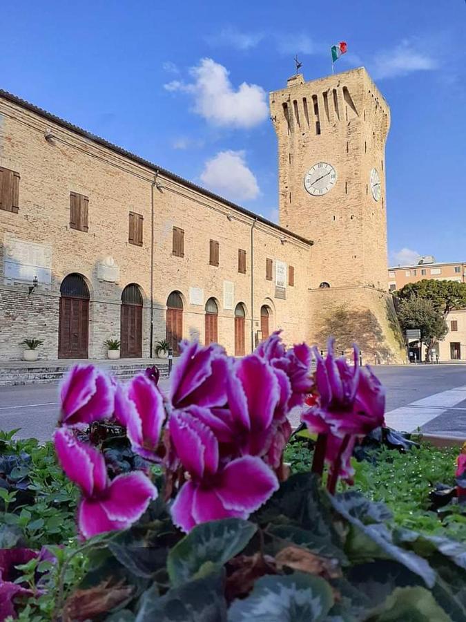 Villetta Con Giardino E Parcheggio Coperto Loreto Exterior foto